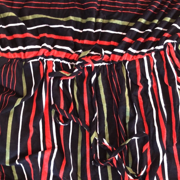 ROMPER with pockets - Picture 10 of 10